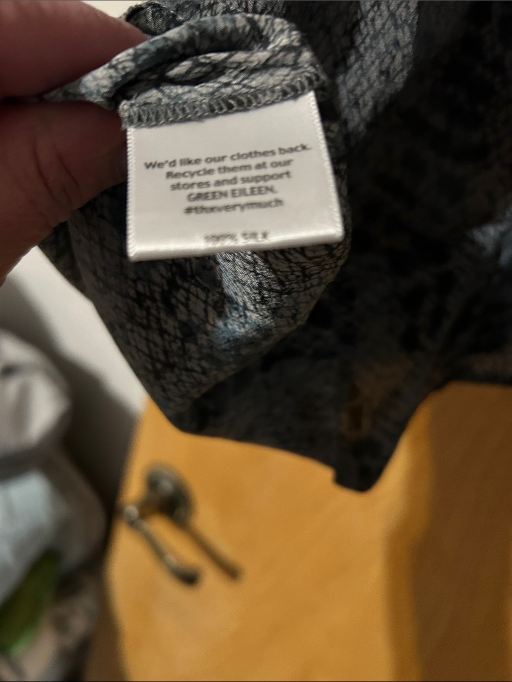 Eileen Fisher Black and Gray silk V-Neck Printed Tunic - Picture 5 of 5